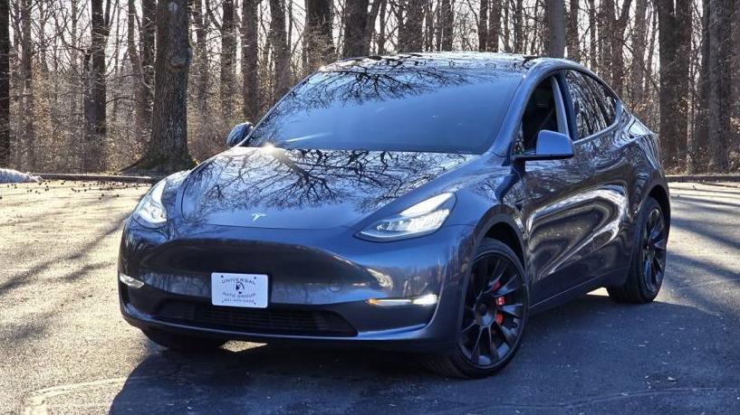 TESLA MODEL Y 2020 5YJYGDEEXLF045382 image